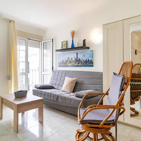 1 Bedroom In Apartment